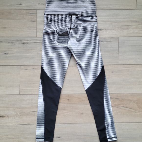 Mono B High Waist Striped Monochrome Colorblock Leggings Activewear Women Sz S - Picture 10 of 11